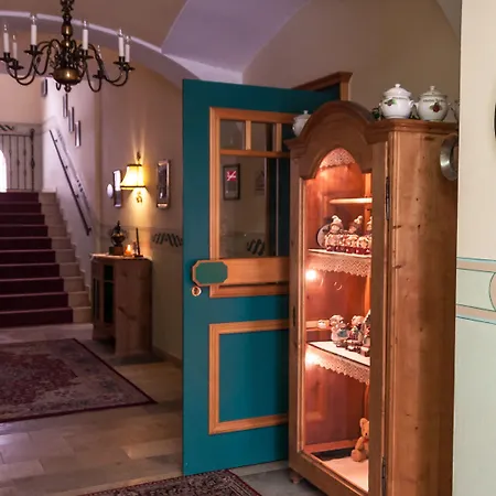 Otel Familiengasthof Maier 3*