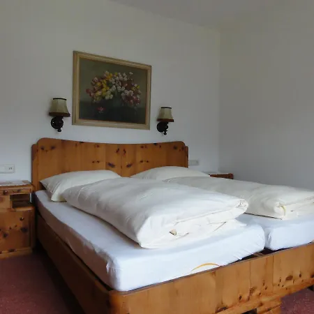 Otel Familiengasthof Maier