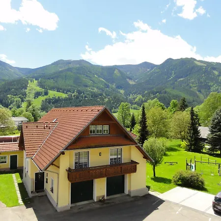 Familiengasthof Maier Mautern In Steiermark