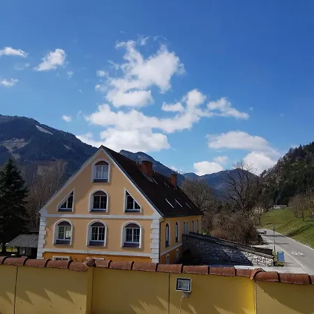 Familiengasthof Maier 호텔