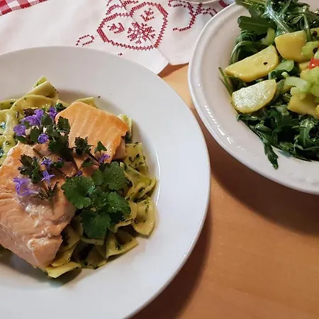 Otel Familiengasthof Maier