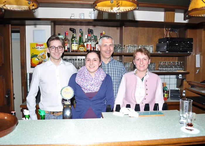 Familiengasthof Maier Mautern In Steiermark