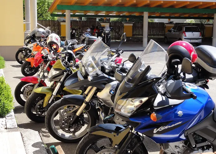 Hotel Familiengasthof Maier Mautern In Steiermark