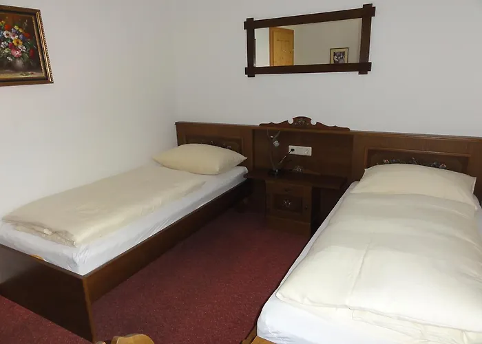 Hotel Familiengasthof Maier Mautern In Steiermark