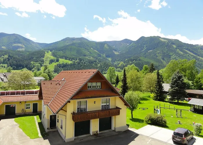 Familiengasthof Maier Mautern In Steiermark
