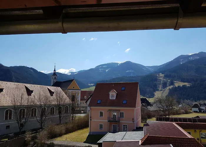 Hotel Familiengasthof Maier Mautern In Steiermark