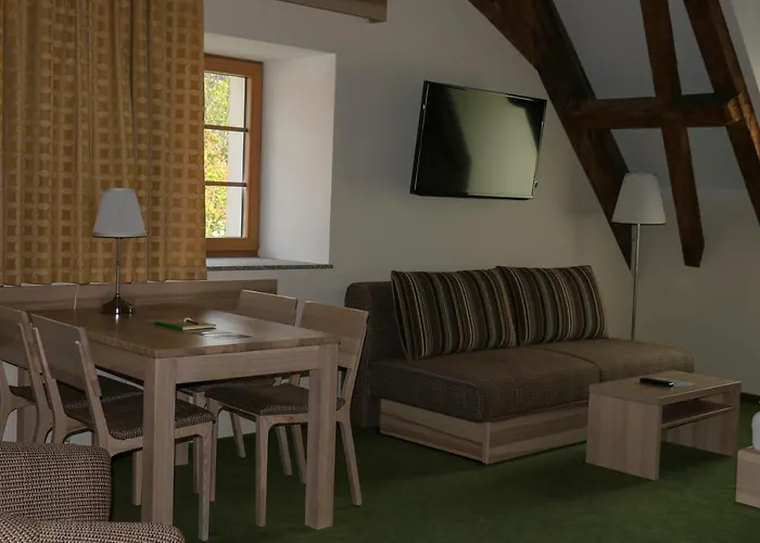 Hotel Familiengasthof Maier Mautern In Steiermark